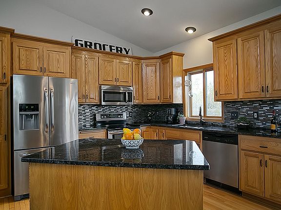 4th image of 4136 146th Ave NE