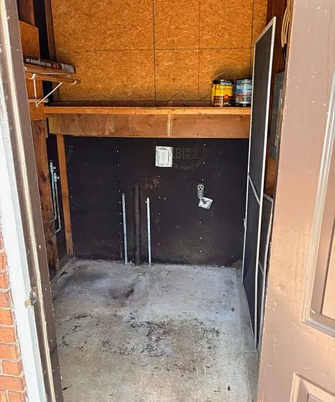 2308 Whitehall Ln #B — Photo 8