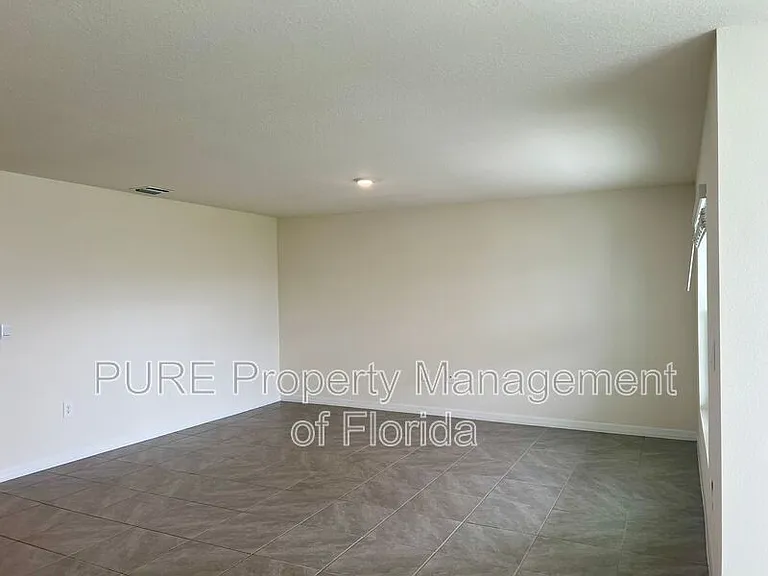 4828 SW 86th Ln — Photo 7