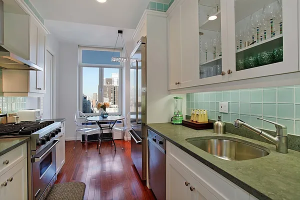 Sold by Corcoran | media 18