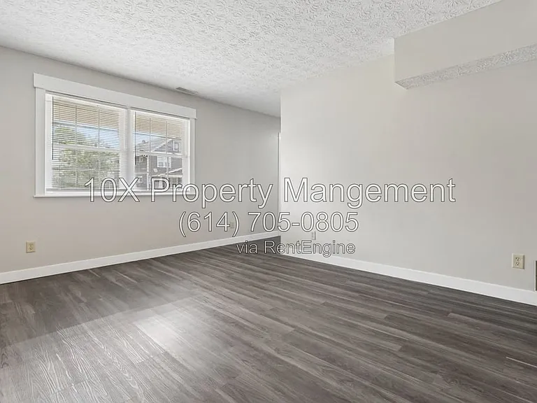1015 Lockbourne Rd — Photo 9