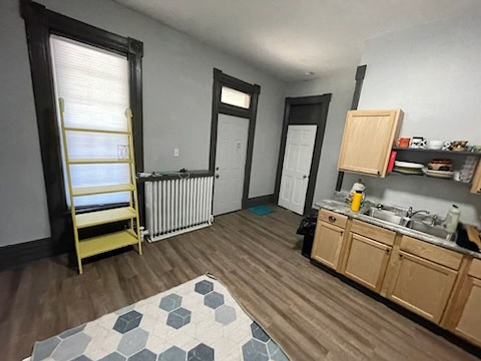 301 W Lincoln 301 W Lincoln St Findlay OH Zillow