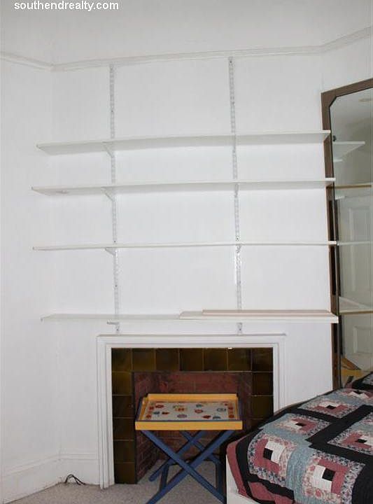 Building Photo 4