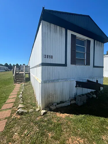 3810 Dawson St Photo 1