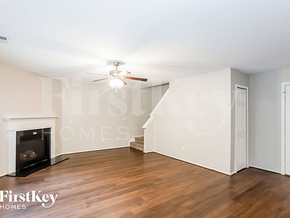 5th image of 2709 Buckleigh Dr