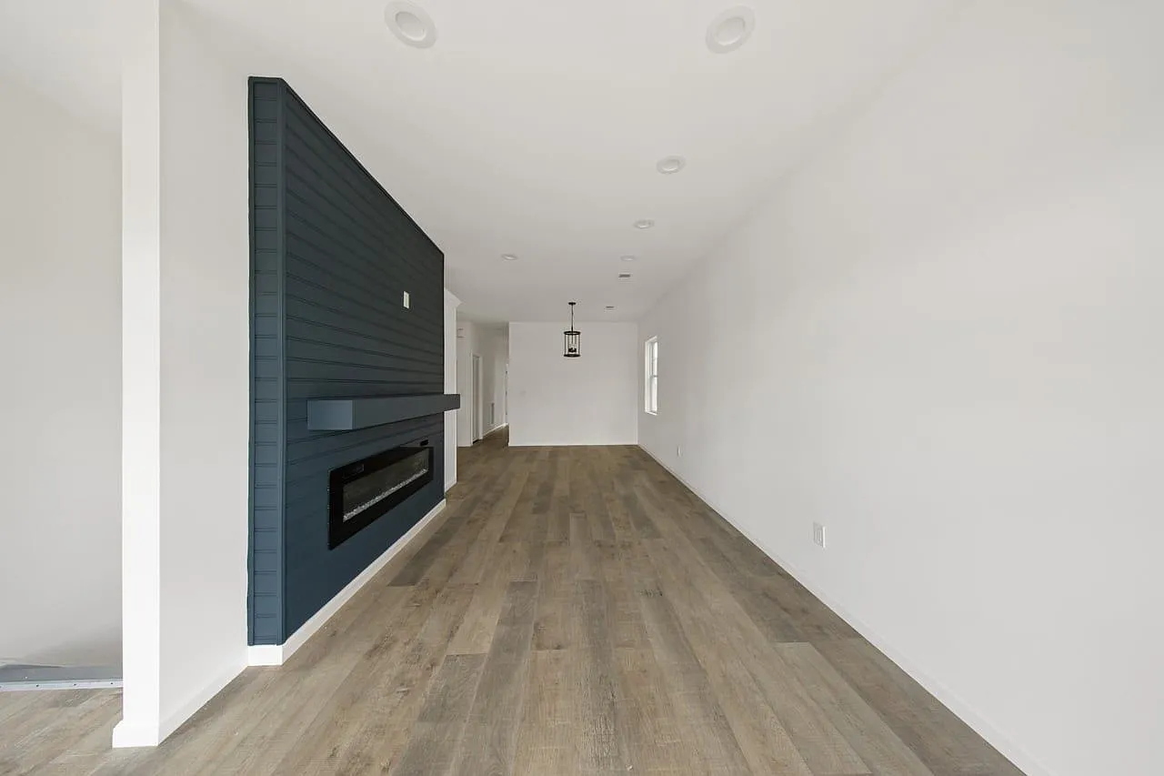 3 bed, $2,800 — Photo 3