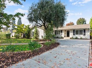 5525 Cantaloupe Ave, Sherman Oaks, CA 91401