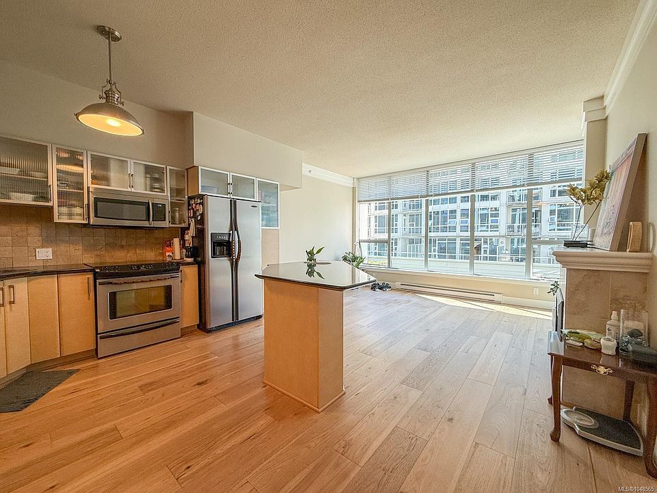 1st image of 845 Yates St #303