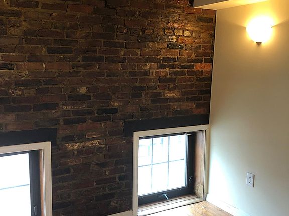 3rd image of 1214 Annin St Unit 3