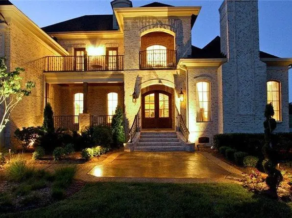 1500 Registry Row Ln, Arrington, TN 37014