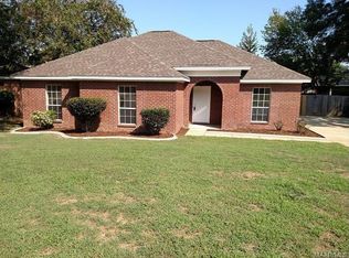 810 Shade Tree Ct, Wetumpka, AL 36092