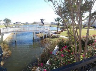 21 Porch St, Galveston, TX 77554