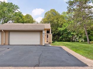 12439 Drake St NW, Coon Rapids, MN 55448