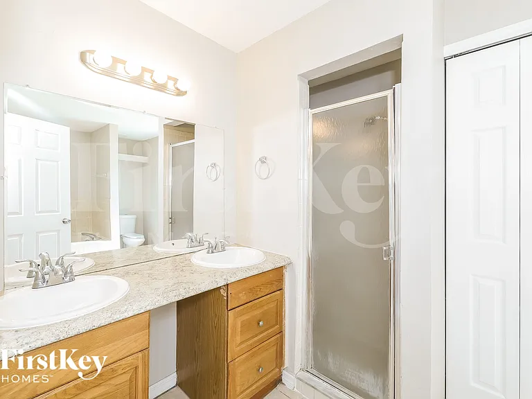 1005 Edmund Ave — Photo 10