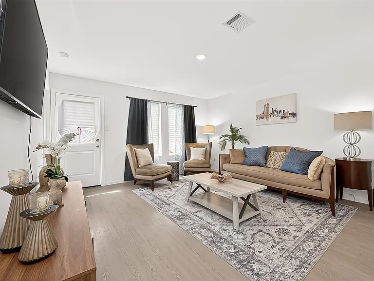 6014 Sherman Lakes Dr — Photo 13
