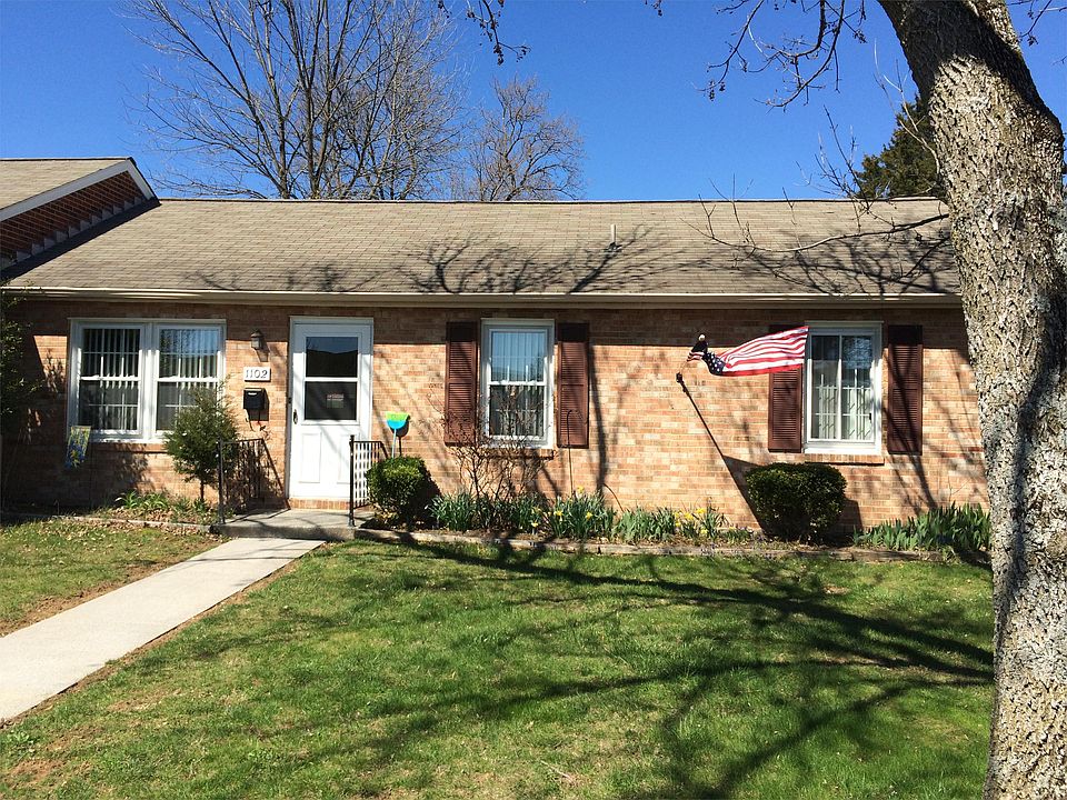 1st image of 1102 Lakeview Pl