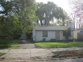 1521 Reo Rd photo 1