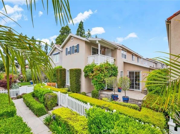 13071 Arborwalk Ln, Tustin, CA 92782
