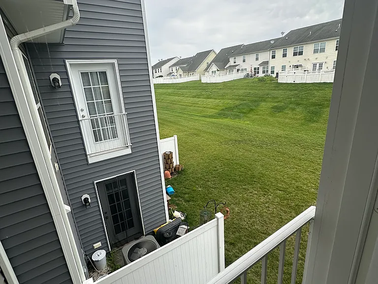115 Cecily Way — Photo 45