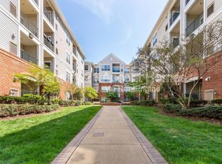 4862 Eisenhower Ave UNIT 359, Alexandria, VA 22304