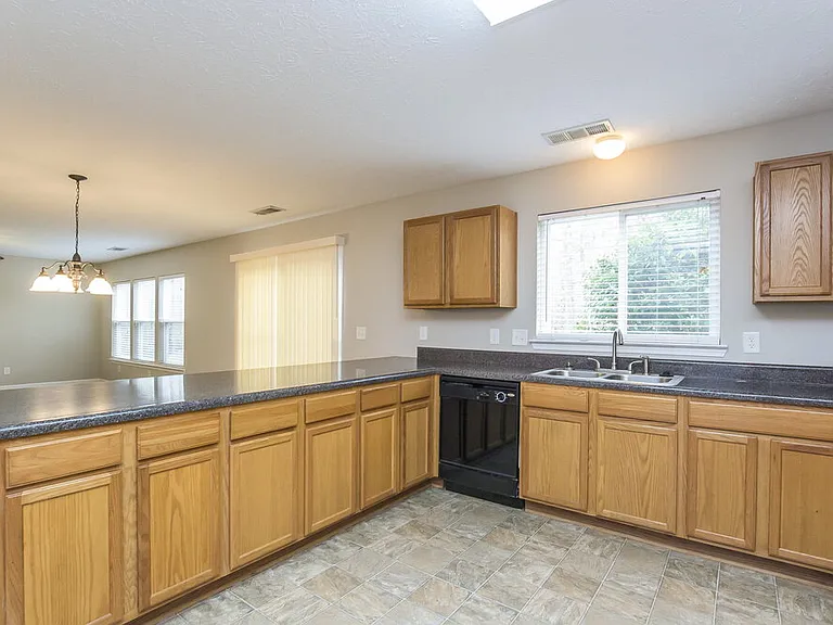 130 Sugar Berry Pl — Photo 6