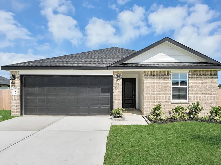 1238 Sandy Shore Ln — Photo 2