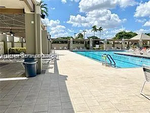 4801 Martinique Pl #H1 — Photo 22
