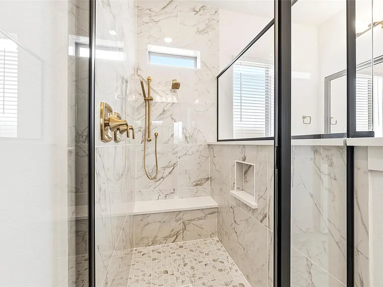 541 Sprigtail Dr — Photo 14