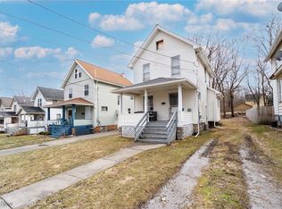306 Maplewood Ave, Struthers, OH 44471
