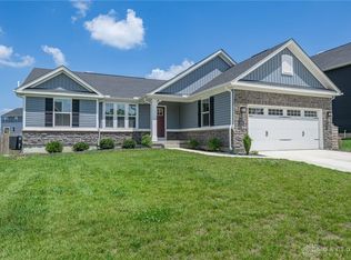 1801 Highlander Dr, Xenia, OH 45385
