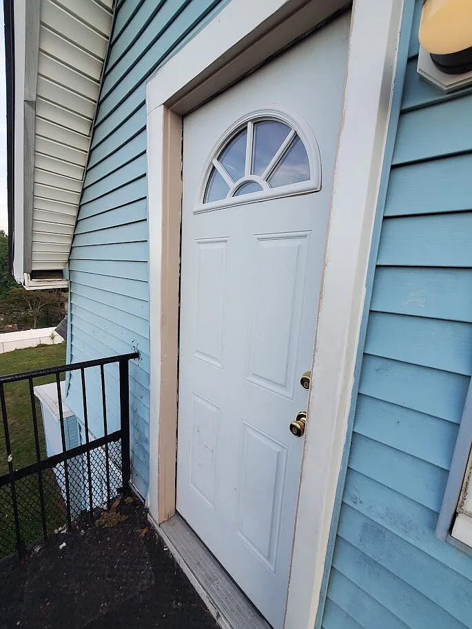 2 bed, 1.0 bath, 650 sqft, $1,700 — Photo 2