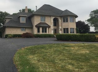 307 79th St, Burr Ridge, IL 60527