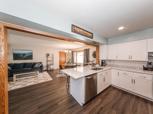 7405 W Dakota St