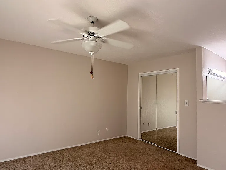 809 Laver Ct — Photo 17