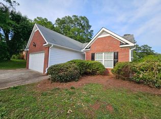 3721 Debbie Ln, Powder Springs, GA 30127