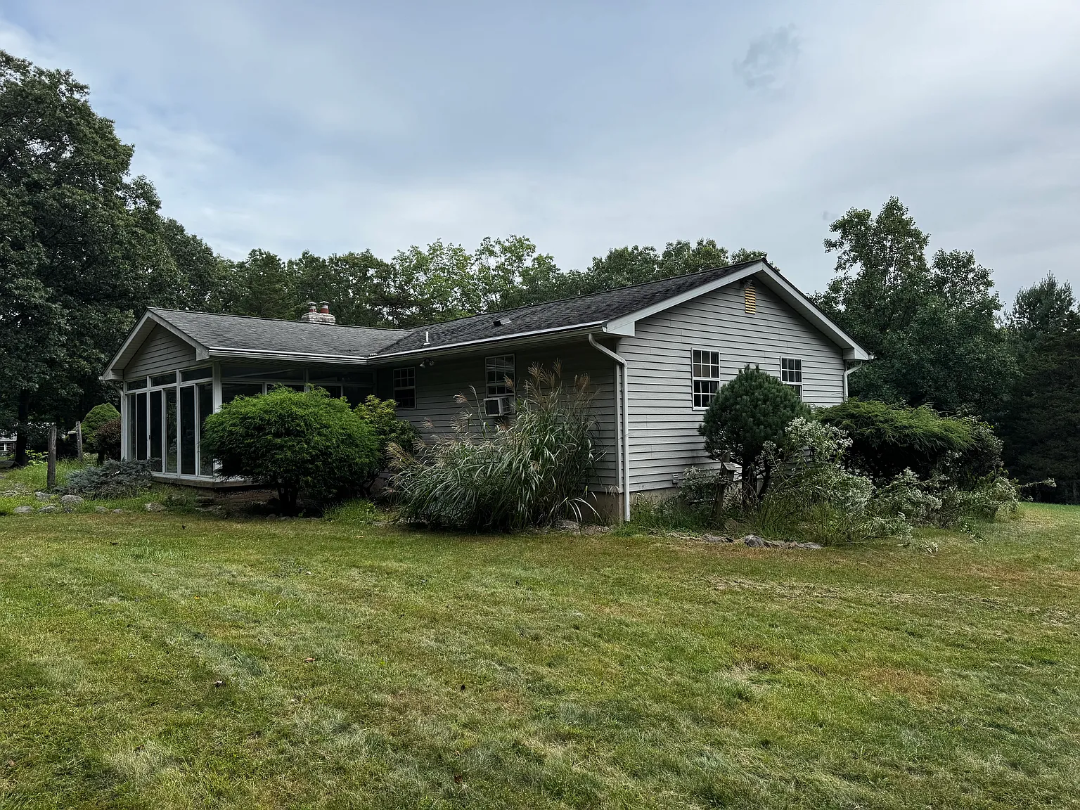 2 bed, 1220 sqft, $2,600 — Photo 3