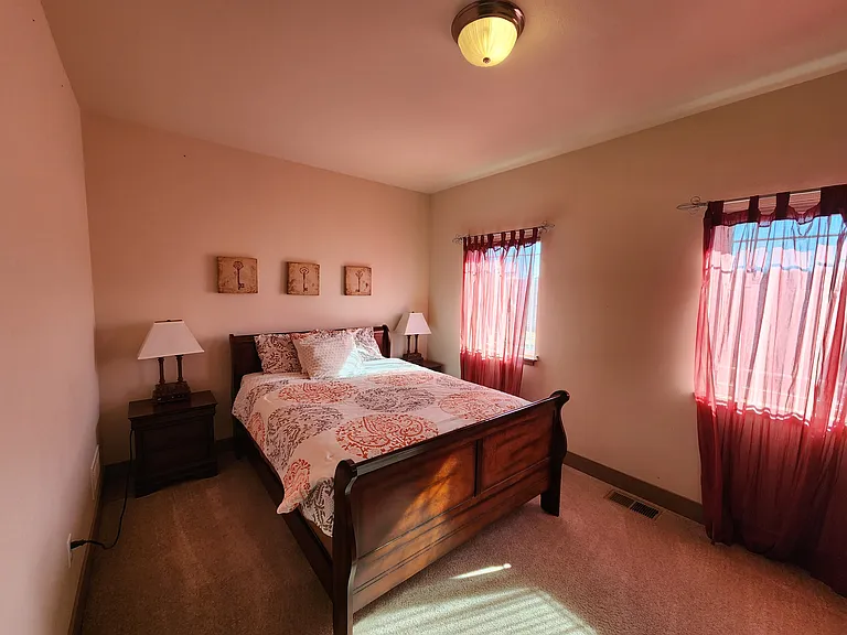 528 Silverleaf Dr — Photo 15