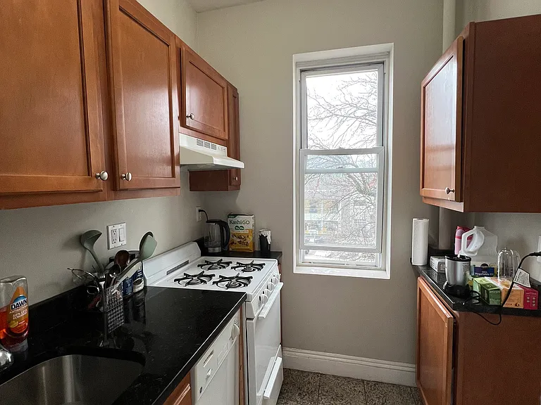 1193 Commonwealth Ave #19 — Photo 2