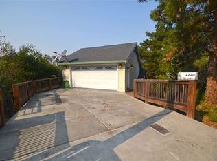 2220 Pomona Ave, Martinez, CA 94553