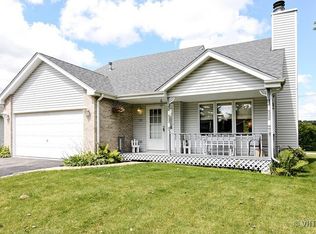 130 Valleywood Dr, Steger, IL