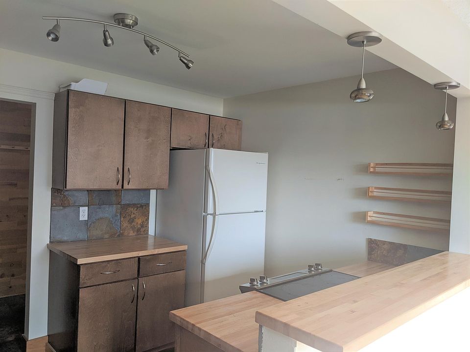 1st image of 600 Manhattan Dr APT A7