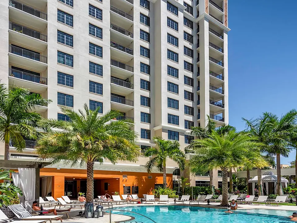 802 S Central Ave #1302