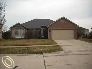 17282 Lorraine Dr photo 1