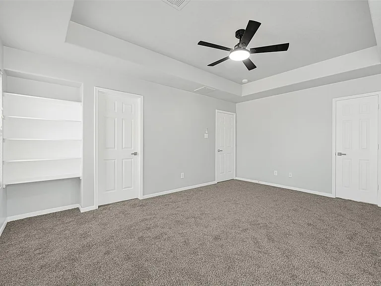 1827 Macondray Dr — Photo 17