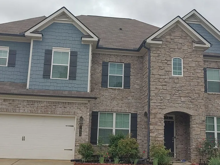 7655 Easton Valley Ln — Photo 1