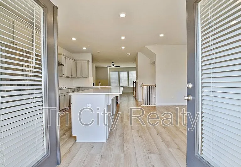 250 Cobalt Dr — Photo 30
