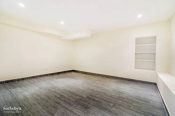 Rented by Sotheby's International Realty | media 54