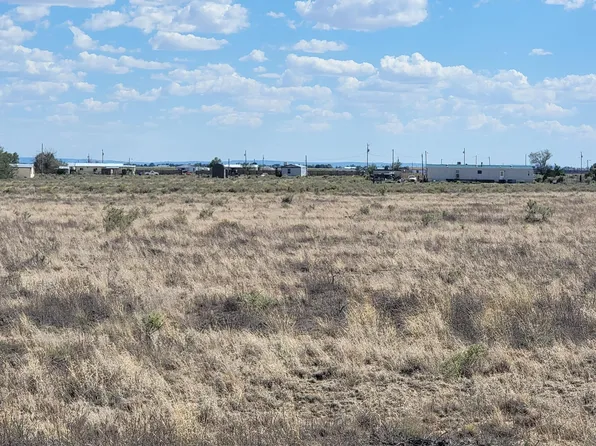 73 Golondrina Ln, Moriarty, NM 87035