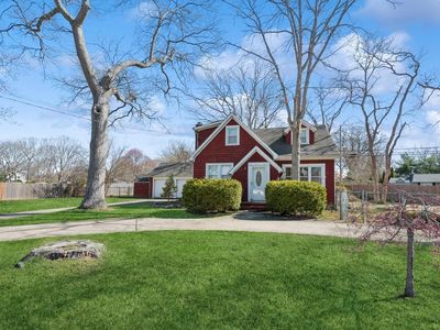 225 Terry Road, Sayville, NY, 11782