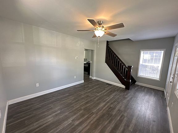 3rd image of 495 Chilcote Ave